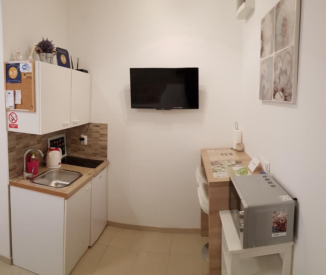 Kaštela Studio Apartment Legcevic מראה חיצוני תמונה