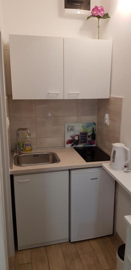 Kaštela Studio Apartment Legcevic מראה חיצוני תמונה