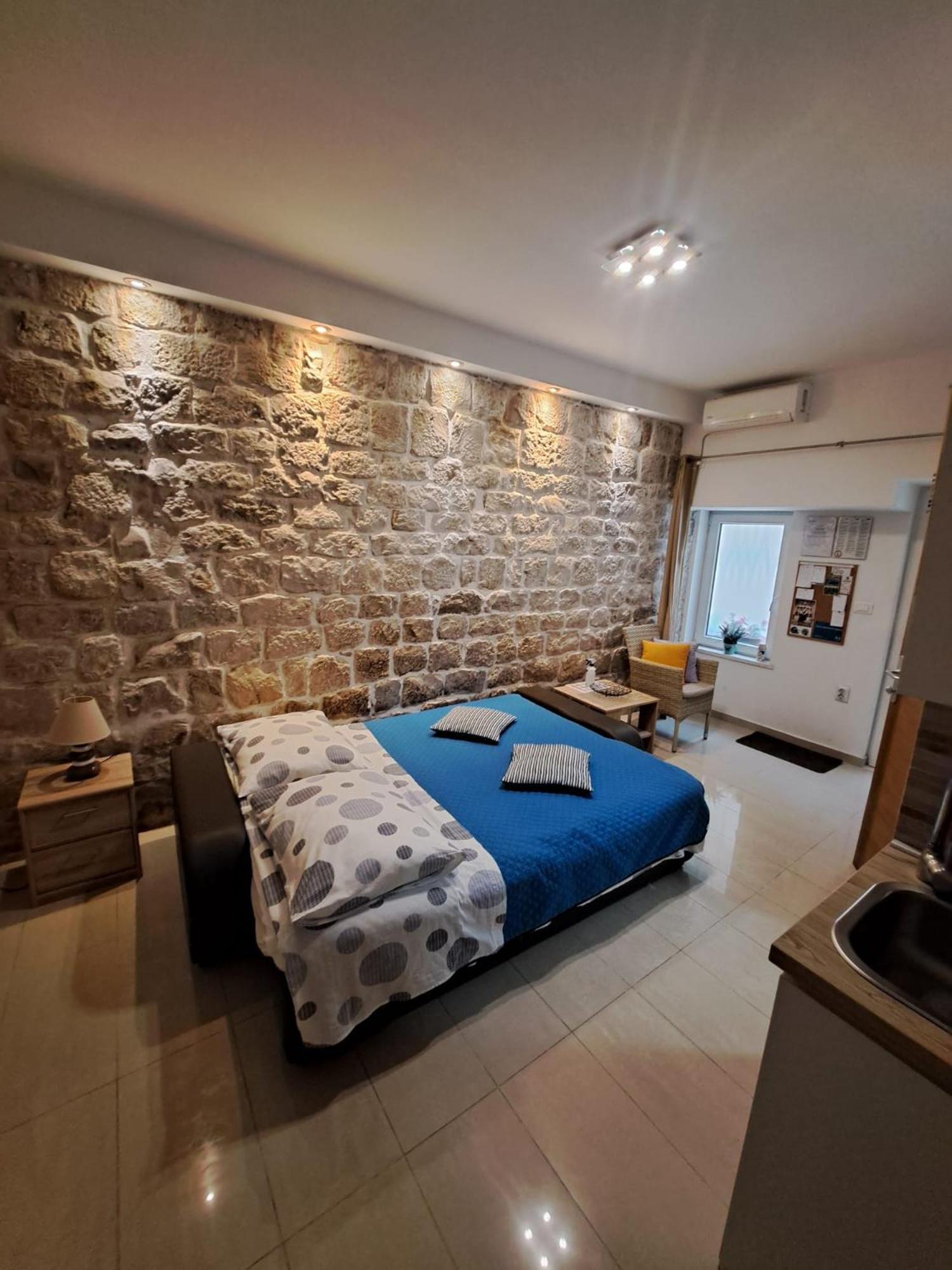 Kaštela Studio Apartment Legcevic מראה חיצוני תמונה