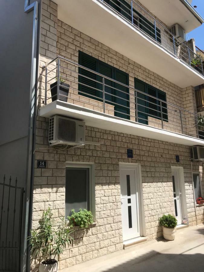 Kaštela Studio Apartment Legcevic מראה חיצוני תמונה