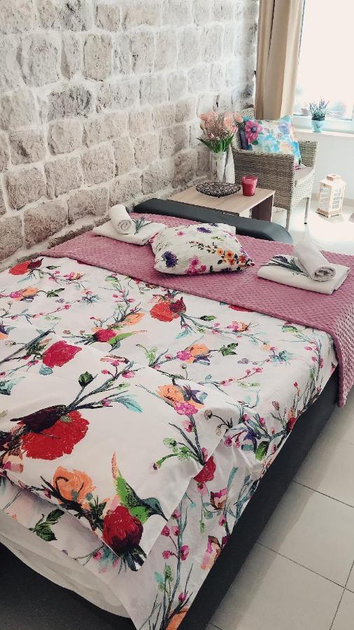 Kaštela Studio Apartment Legcevic מראה חיצוני תמונה