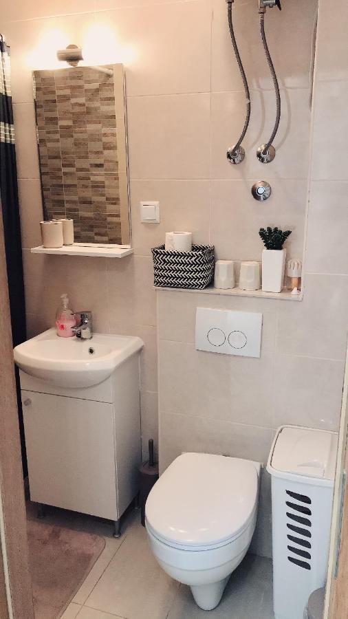 Kaštela Studio Apartment Legcevic מראה חיצוני תמונה